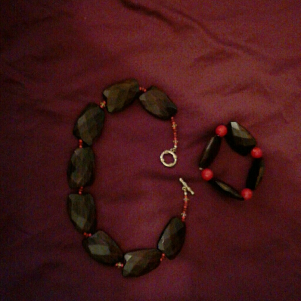 Matching necklace and bracelet. New without tags